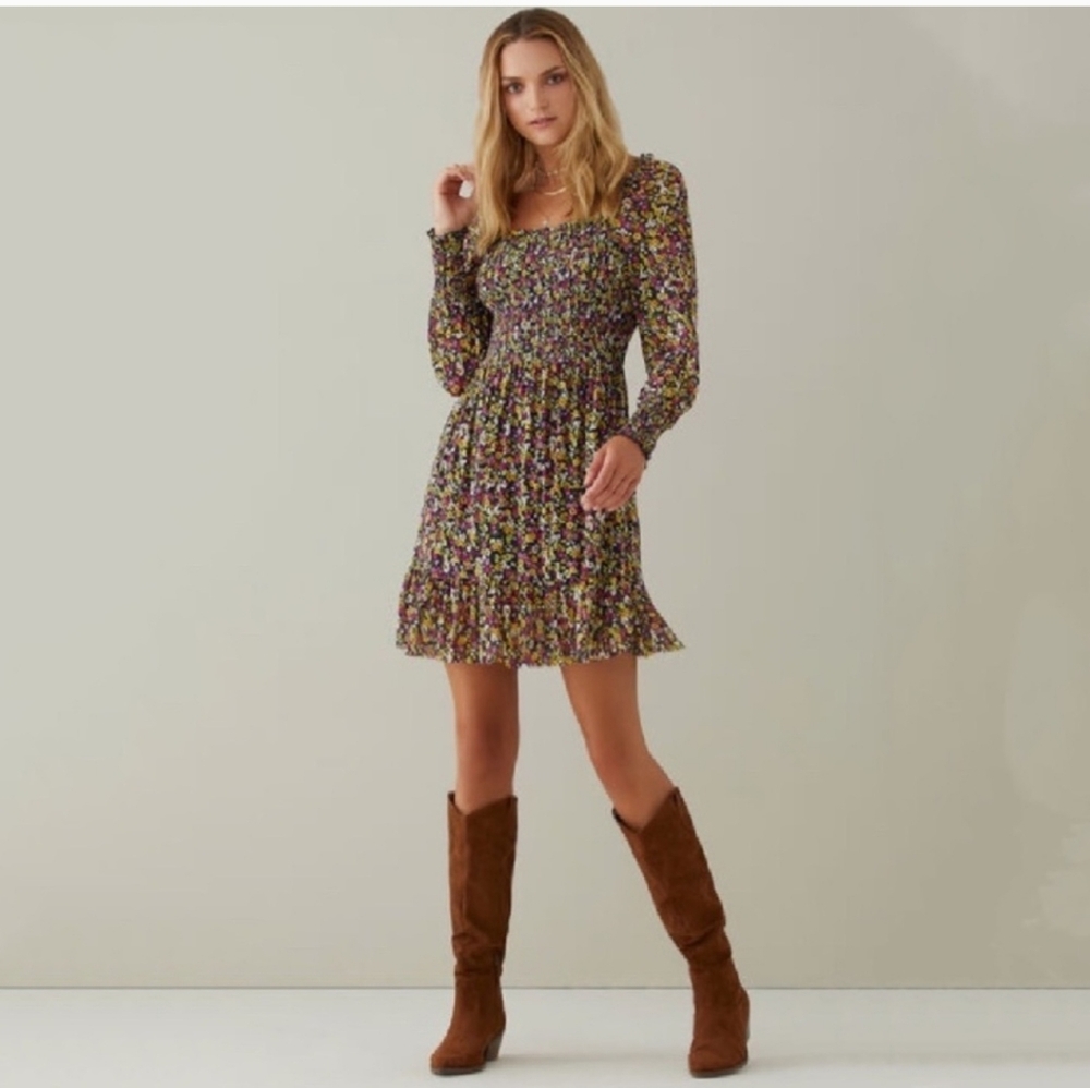 Yellow and Black Long Sleeve Sundress with Square Neck